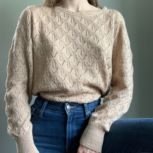 Vintage Sweaters - Vintage Cuddle Knit beige sweater